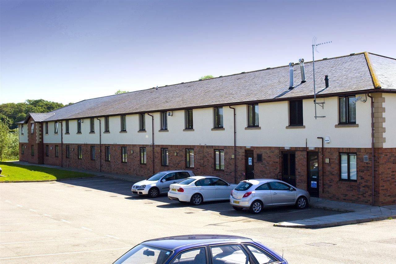 Premier Inn Premier Inn Silverstone Syresham Экстерьер фото