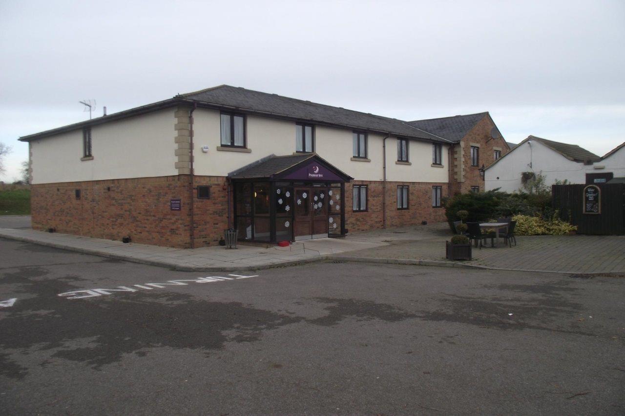 Premier Inn Premier Inn Silverstone Syresham Экстерьер фото